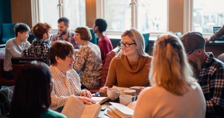 The Benefits of Joining a Book Club