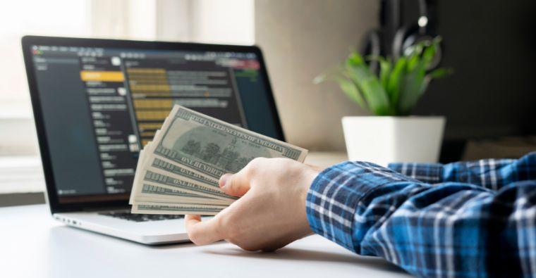 How to Build a Profitable Side Hustle from Scratch