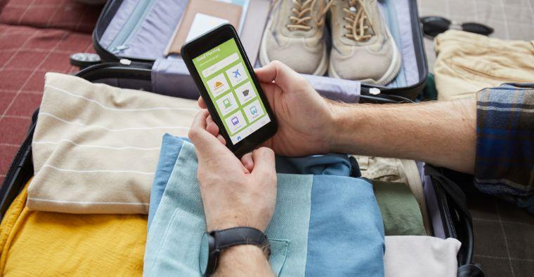 The Impact of Technology on Modern Travel: Apps and Tools Every Traveler Should Know