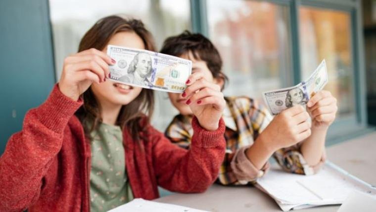 Teaching Kids About Money Management from a Young Age