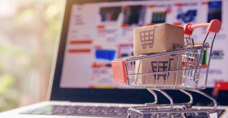 The Evolution of E-Commerce: From Retail to Online Marketplaces